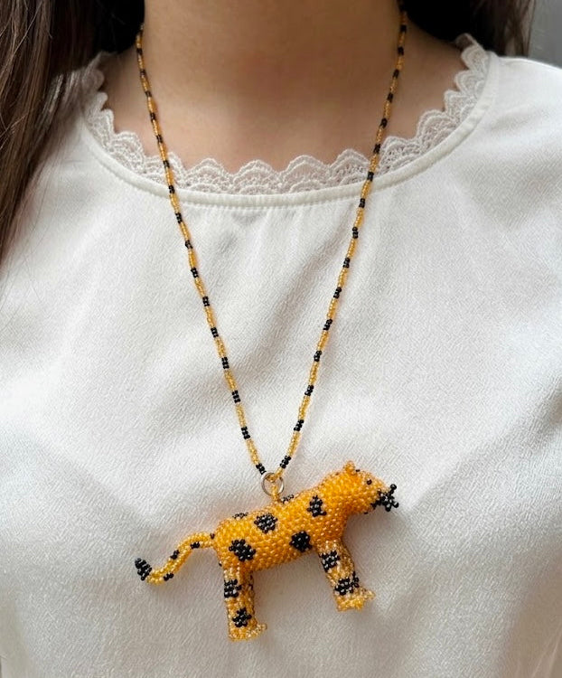 Collar jaguar