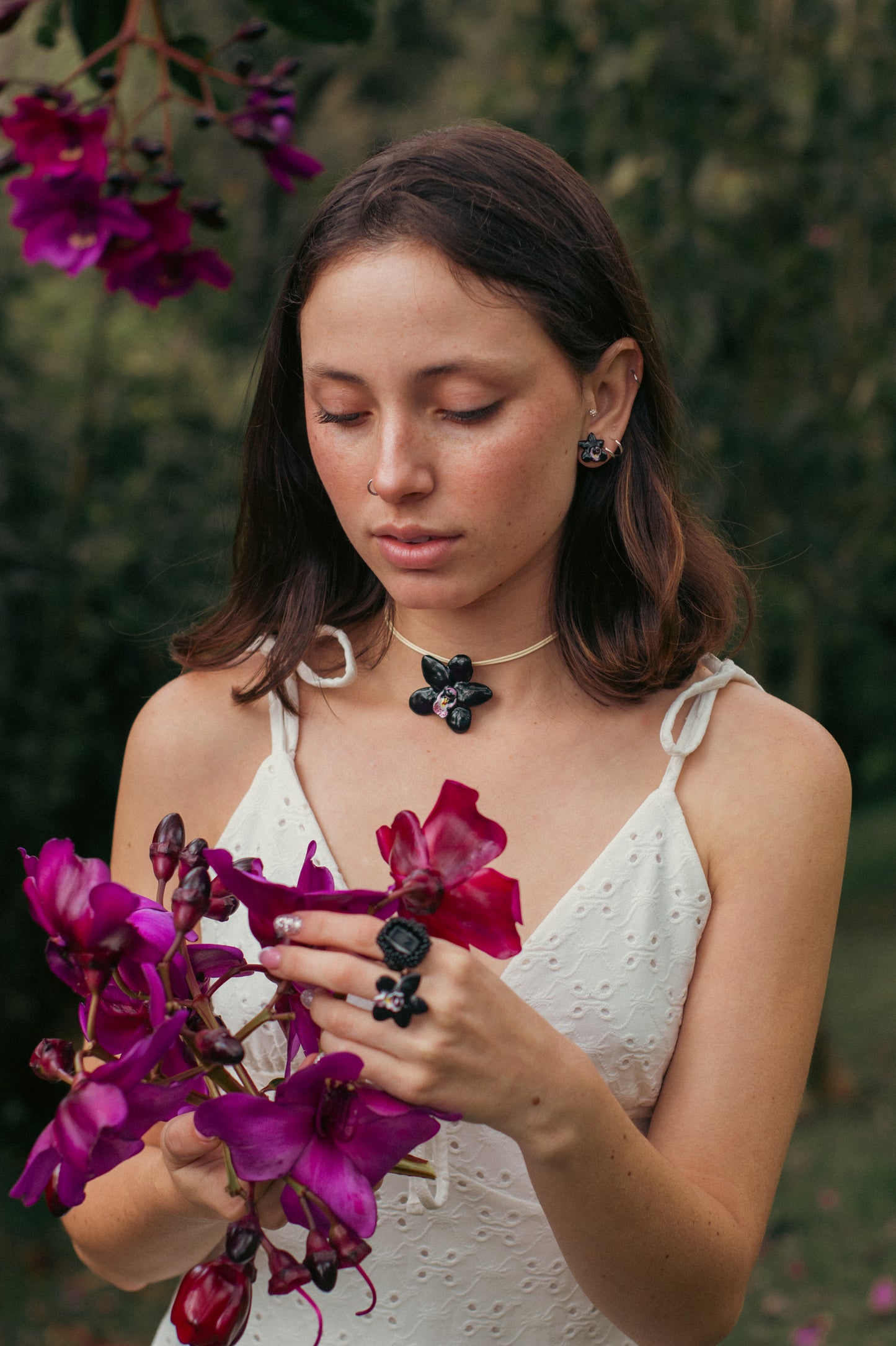 Collar Orquídea Negra